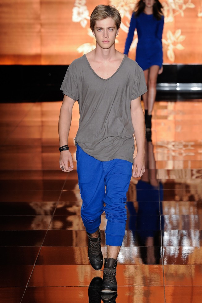 desfile-colcci-saopauloinverno2011rtw-121