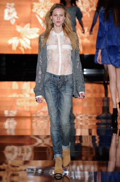 desfile-colcci-saopauloinverno2011rtw-126