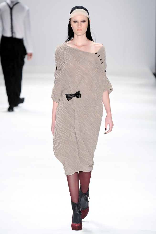 desfile-linovillaventura-saopauloinverno2011rtw-105