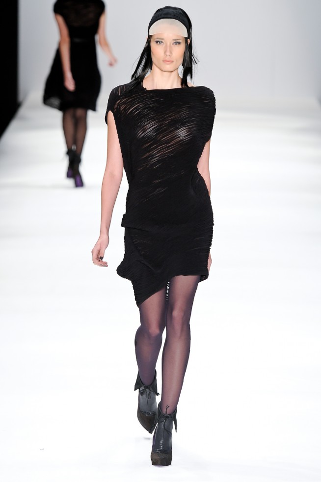 desfile-linovillaventura-saopauloinverno2011rtw-107