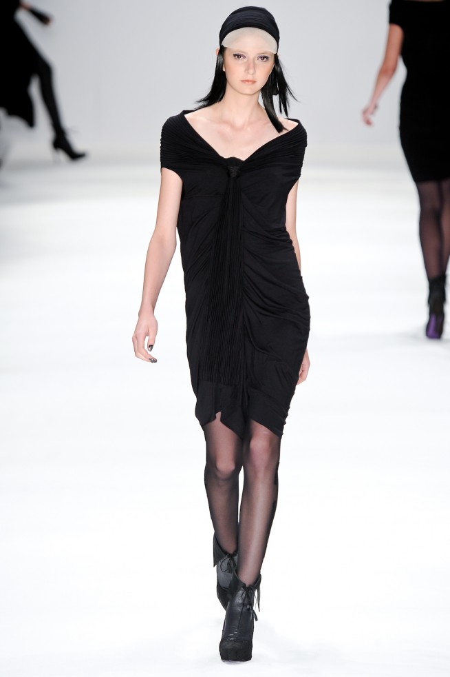 desfile-linovillaventura-saopauloinverno2011rtw-108