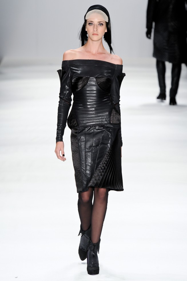 desfile-linovillaventura-saopauloinverno2011rtw-120