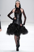 desfile-linovillaventura-saopauloinverno2011rtw-121