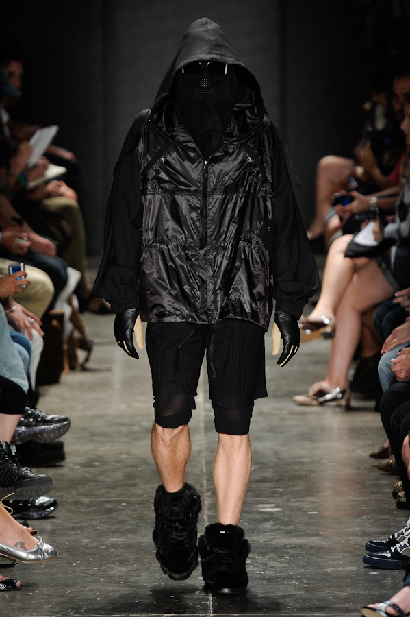 desfile-alexandreherchcovitchmasculino-saopauloinverno2011rtw-110