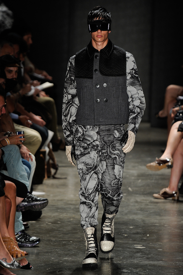 desfile-alexandreherchcovitchmasculino-saopauloinverno2011rtw-125