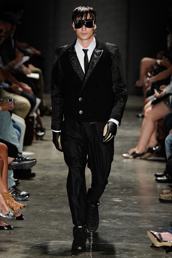 desfile-alexandreherchcovitchmasculino-saopauloinverno2011rtw-132