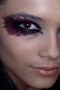 fyam_bck_i11_0039