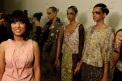fyam_bck_i11_0082