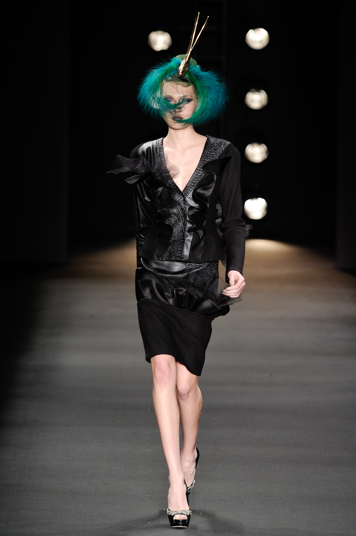 desfile-andrelima-saopauloinverno2011rtw-110