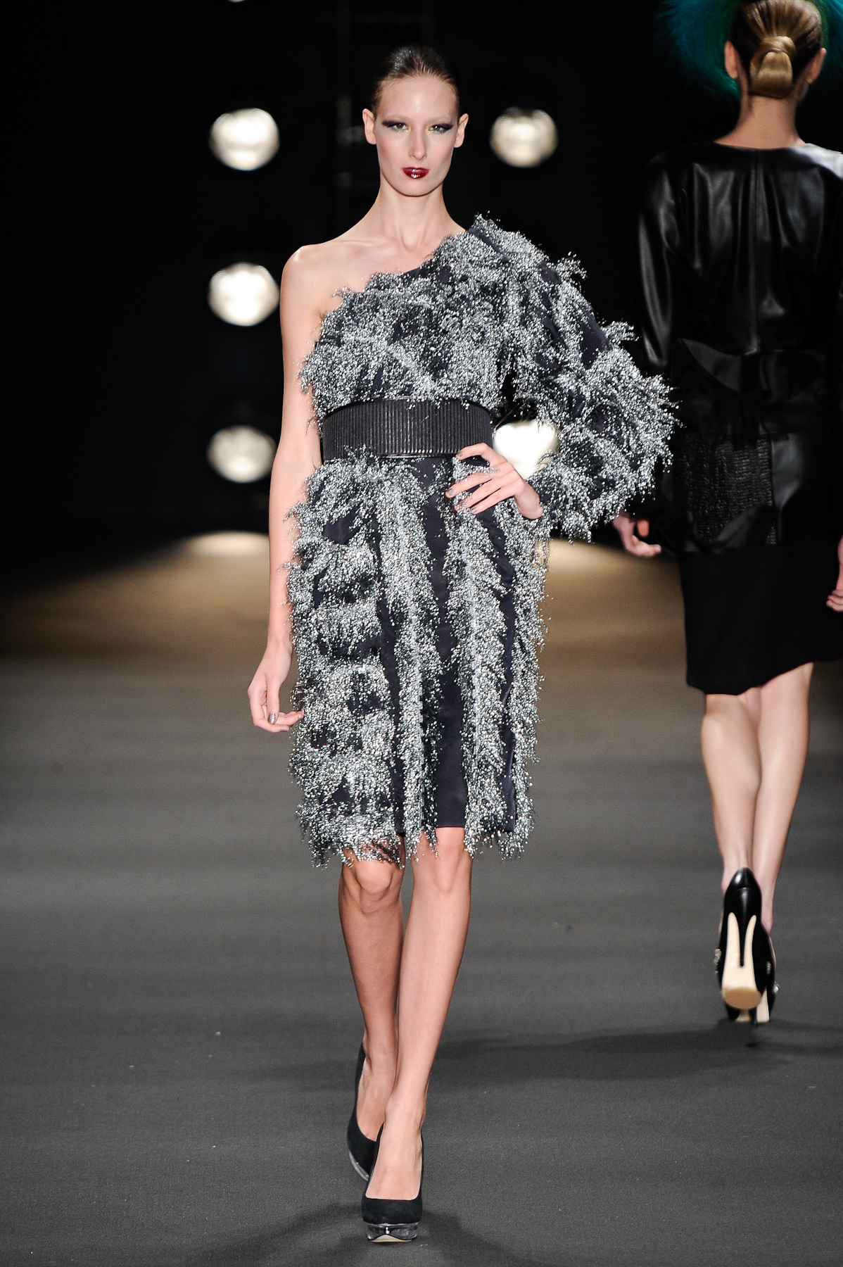 desfile-andrelima-saopauloinverno2011rtw-111