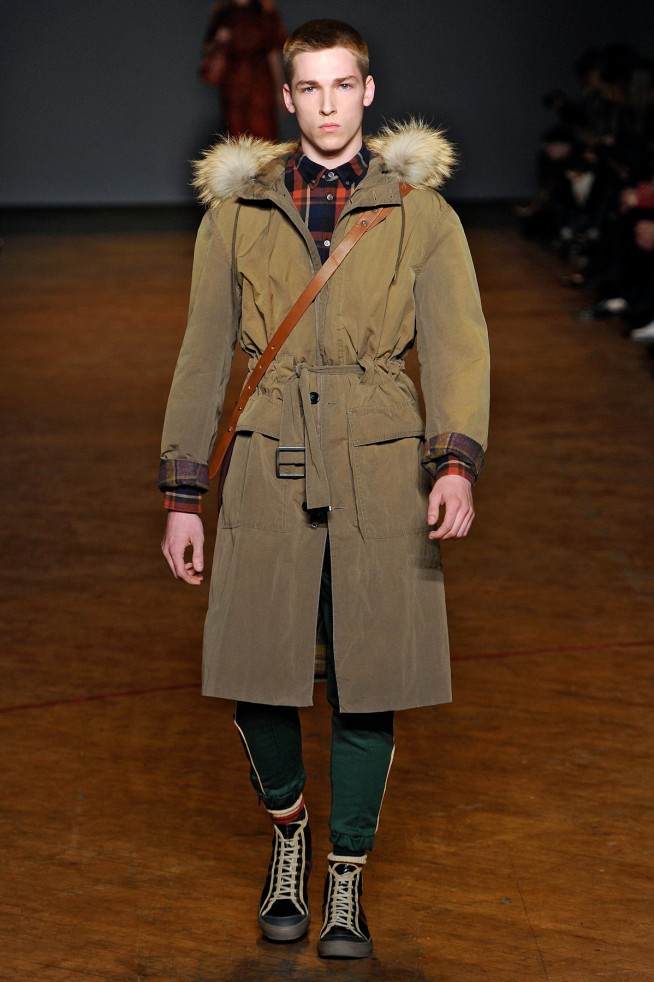 desfiles-marcbymarc-novayorkinverno2011rtw-152