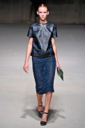 desfiles-ckane-londresinverno2011rtw-101