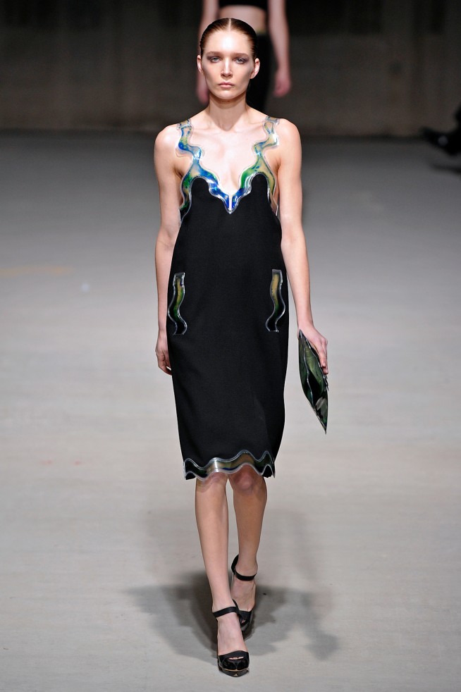 desfiles-ckane-londresinverno2011rtw-117