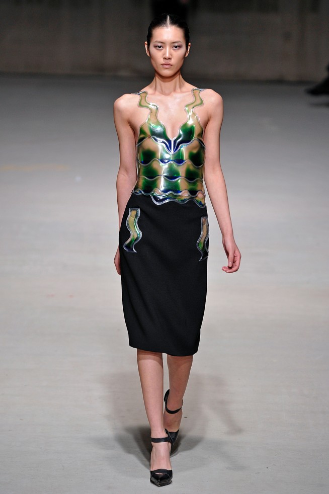 desfiles-ckane-londresinverno2011rtw-119