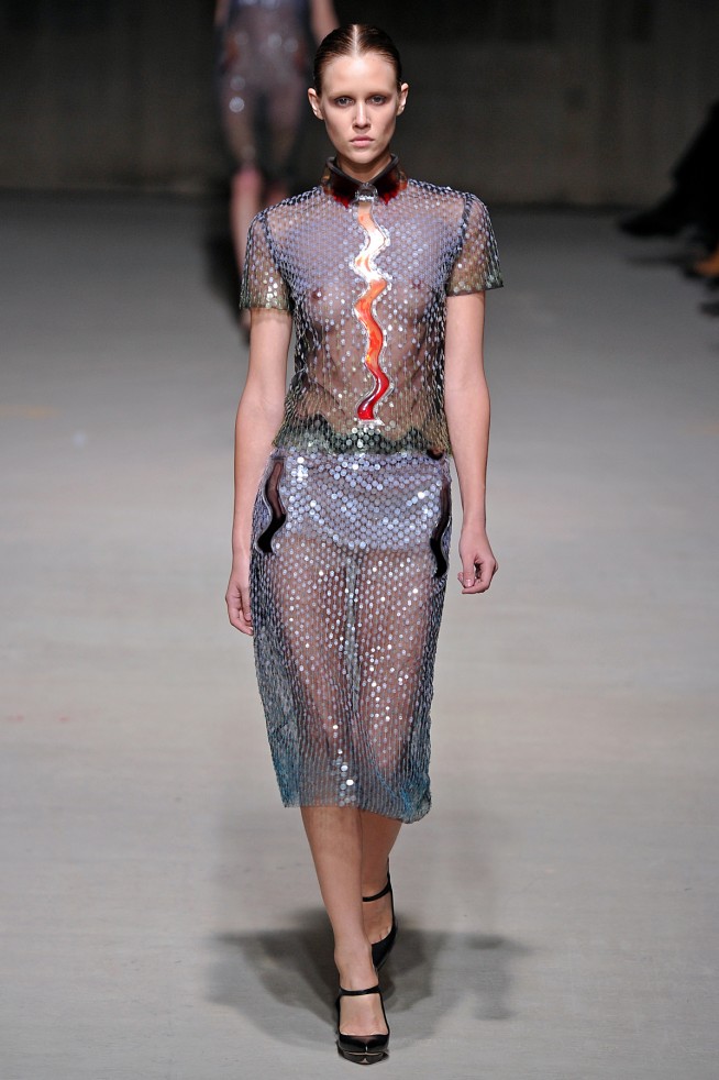 desfiles-ckane-londresinverno2011rtw-127