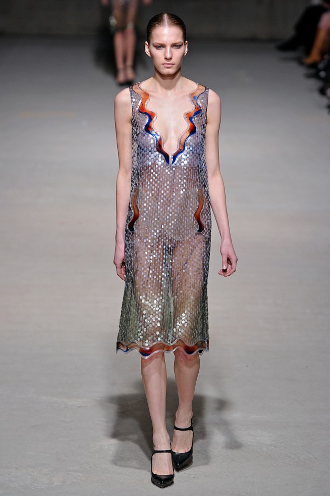 desfiles-ckane-londresinverno2011rtw-128