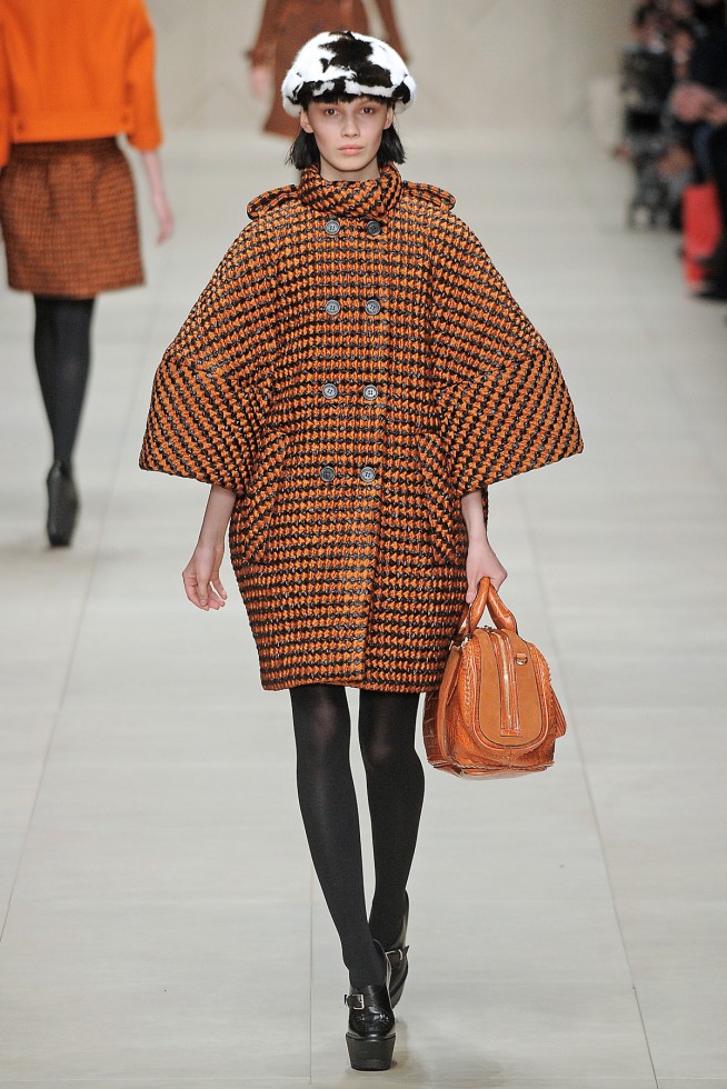 desfiles-burberry-londresinverno2011rtw-118