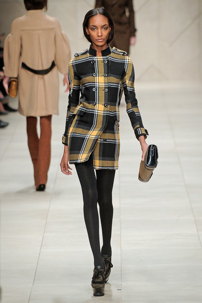 desfiles-burberry-londresinverno2011rtw-128