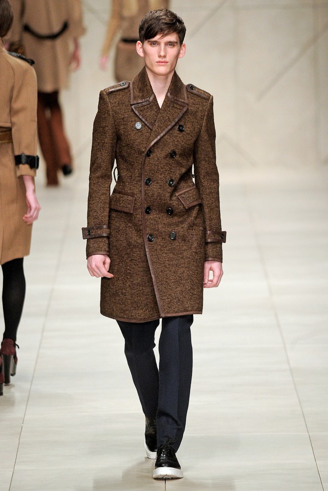 desfiles-burberry-londresinverno2011rtw-129