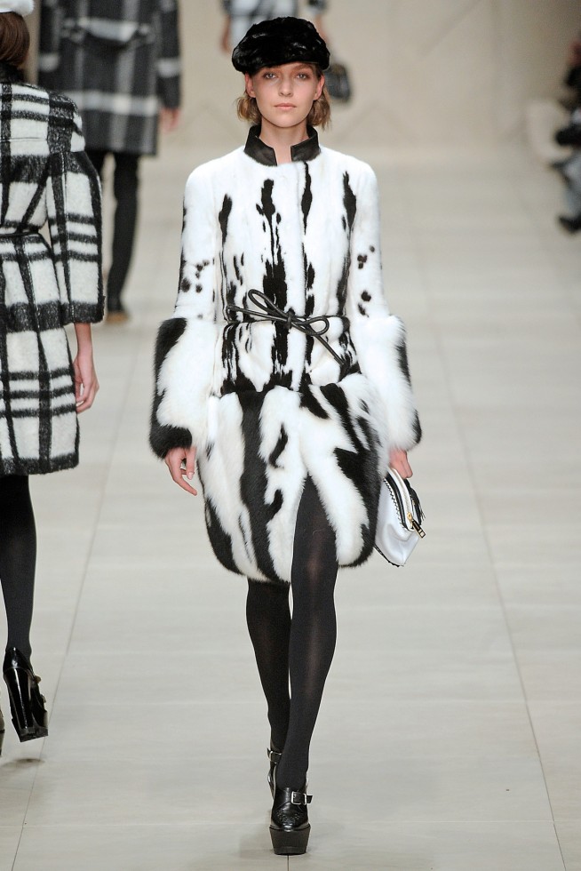desfiles-burberry-londresinverno2011rtw-152