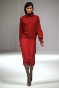 desfiles-clementsribeiro-londresinverno2011rtw-106