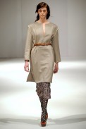 desfiles-clementsribeiro-londresinverno2011rtw-111