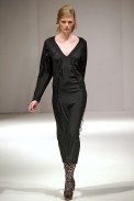 desfiles-clementsribeiro-londresinverno2011rtw-126