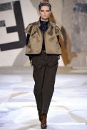 desfiles-fendi-milaoinverno2011rtw-101