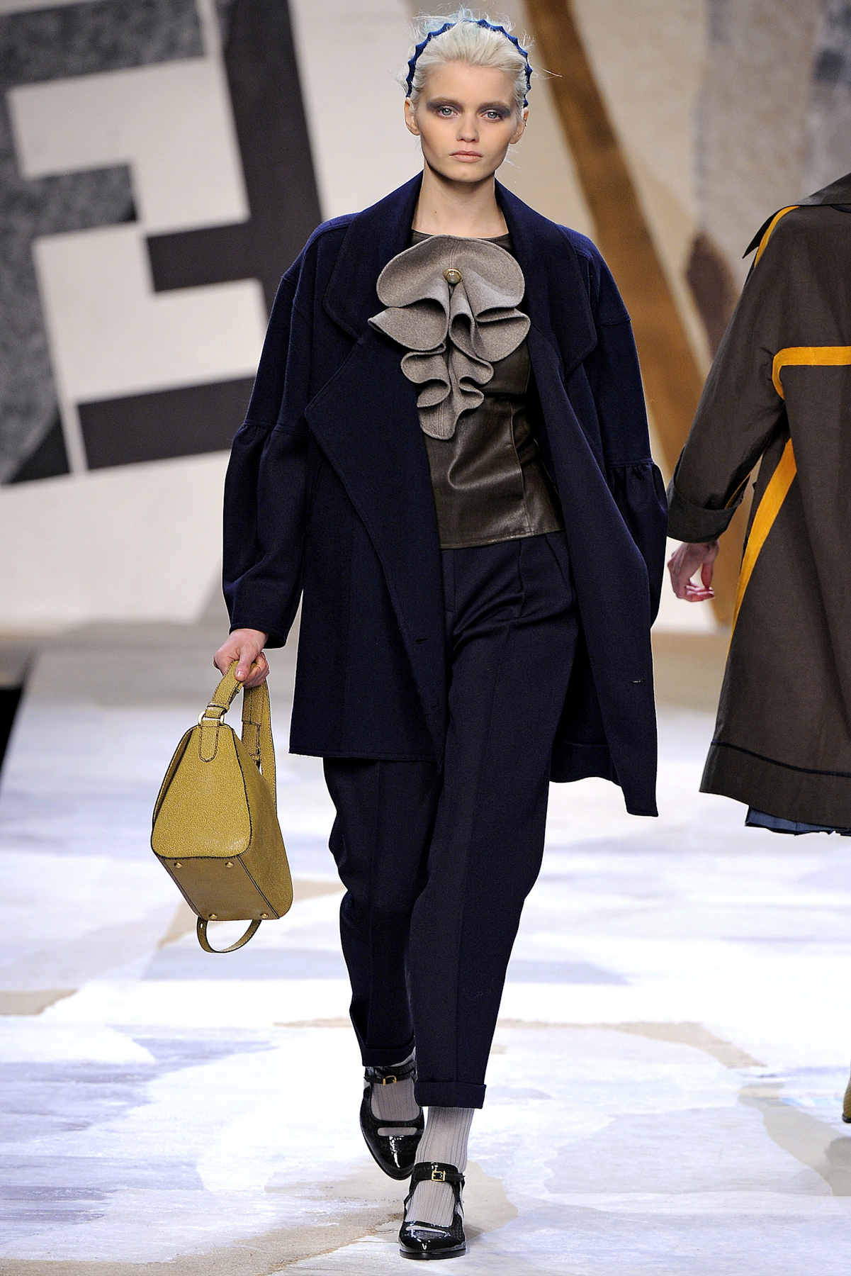 desfiles-fendi-milaoinverno2011rtw-102
