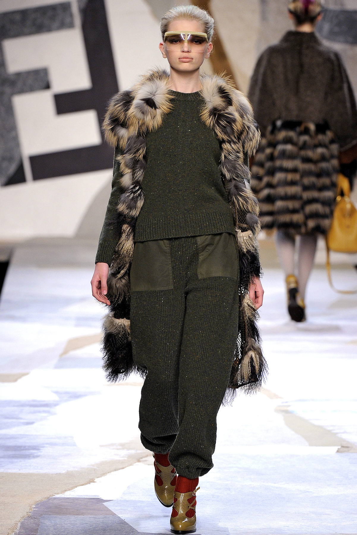 desfiles-fendi-milaoinverno2011rtw-111