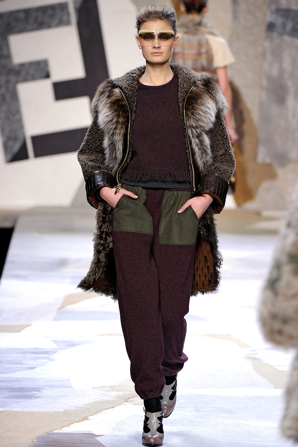 desfiles-fendi-milaoinverno2011rtw-115