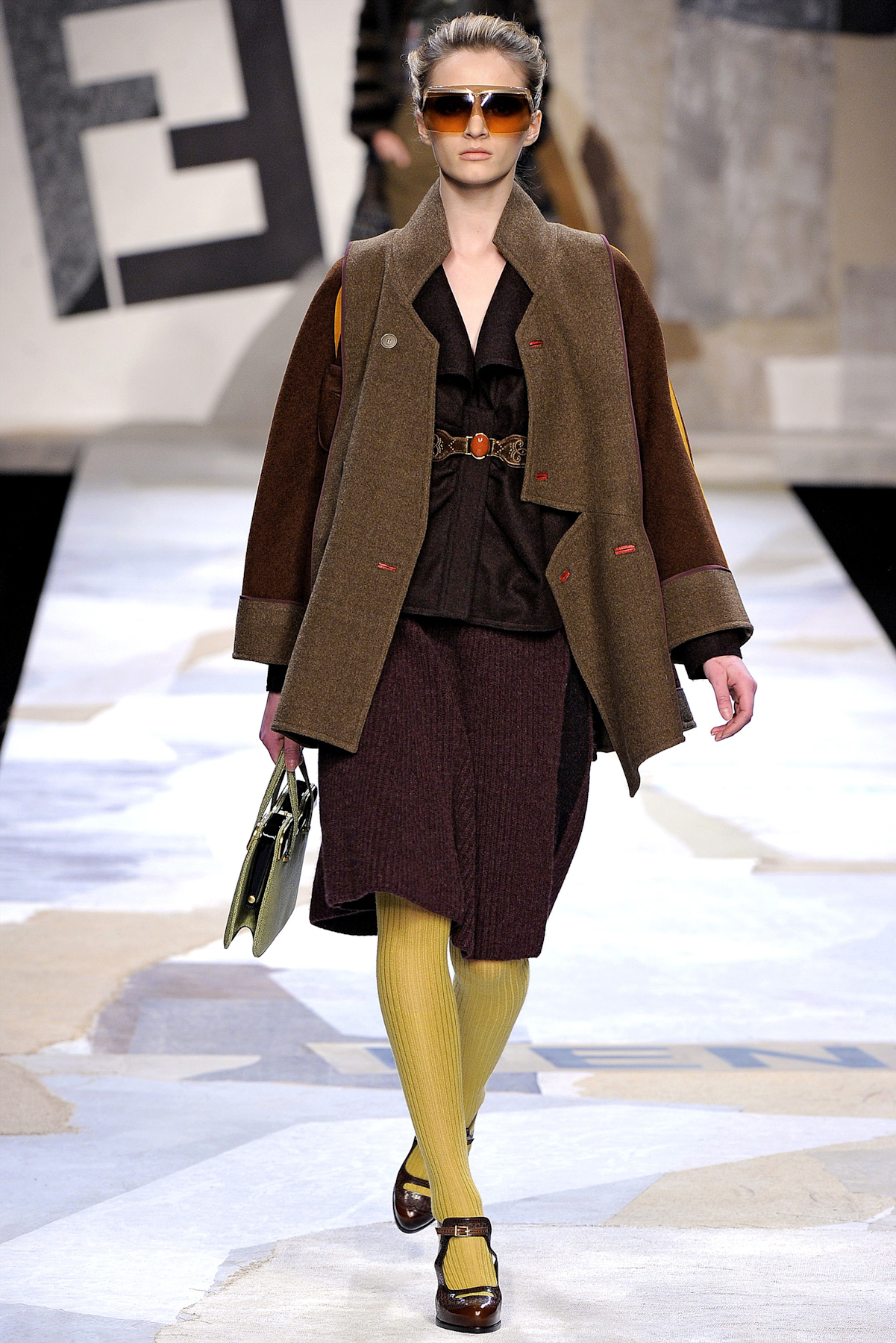 desfiles-fendi-milaoinverno2011rtw-116