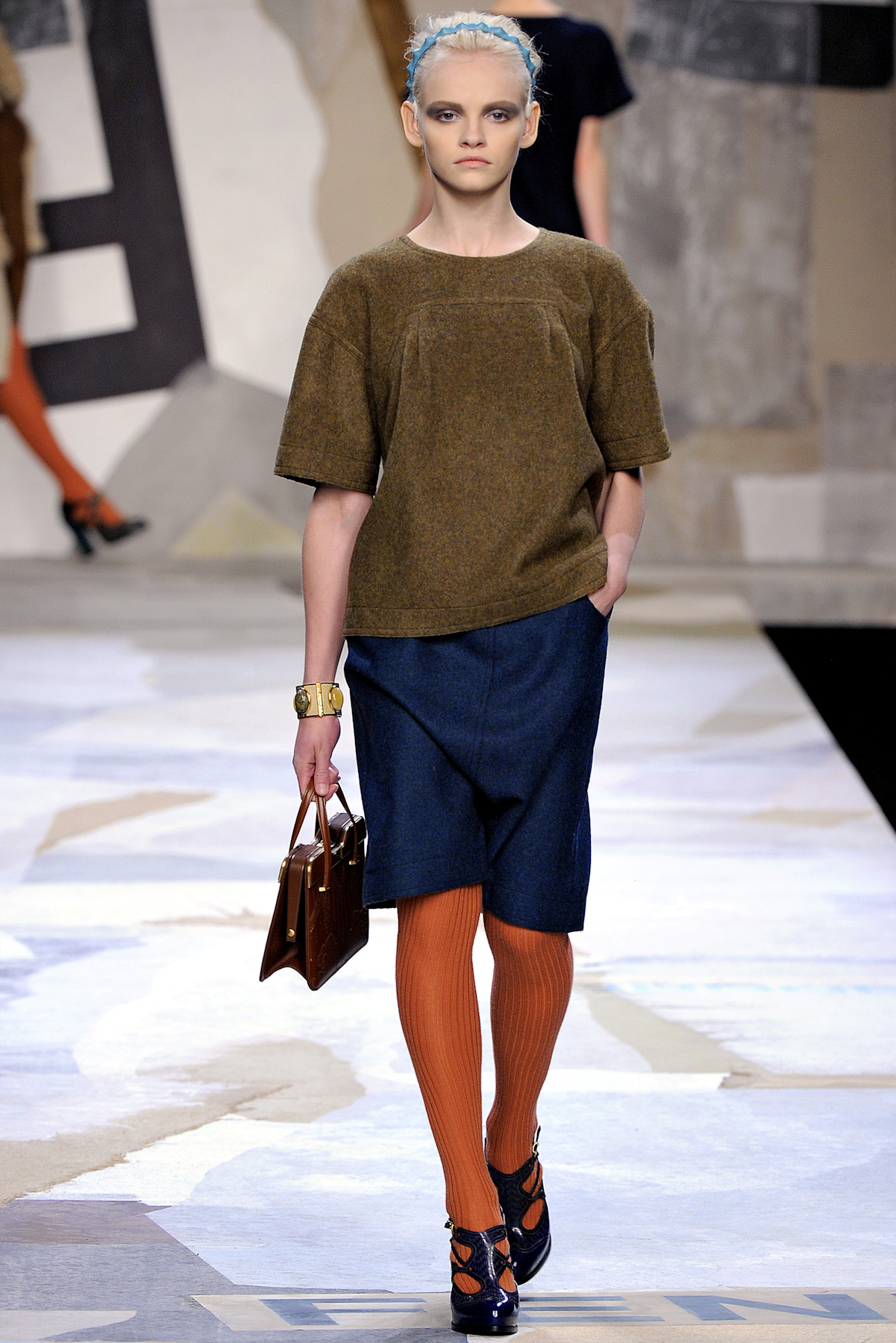 desfiles-fendi-milaoinverno2011rtw-122