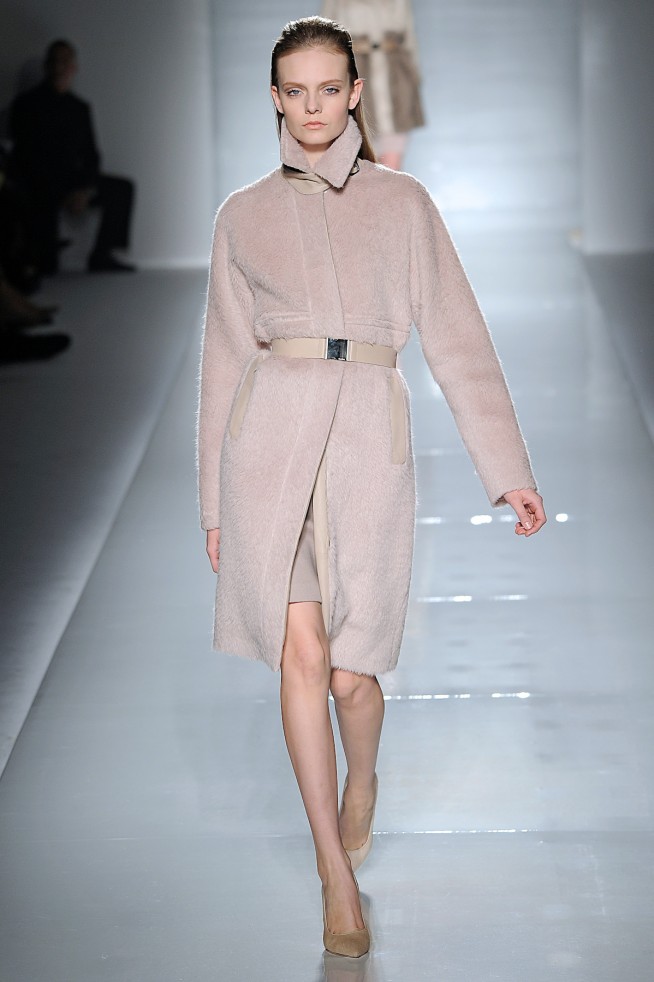 desfiles-maxmara-milaoinverno2011rtw-115