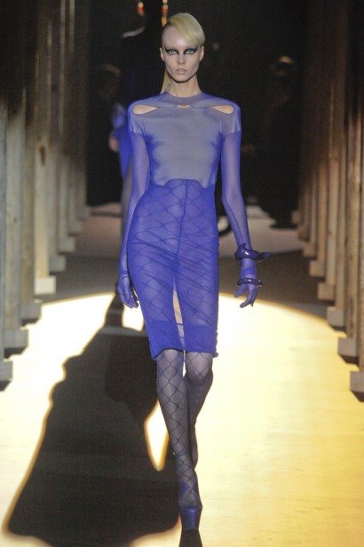 desfiles-mugler-parisinverno2011rtw-144