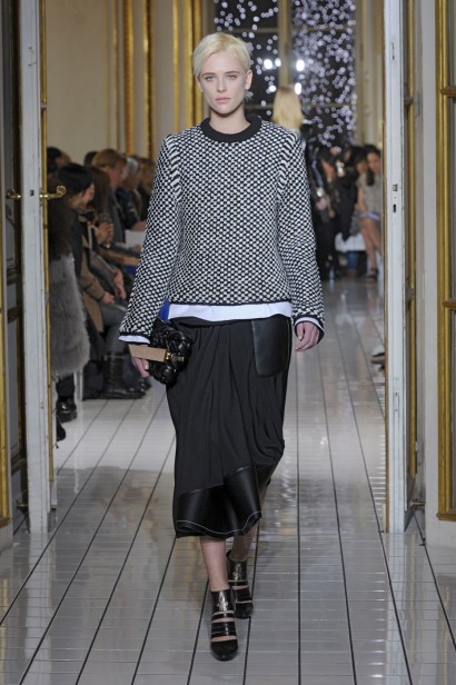 desfiles-balenciaga-parisinverno2011rtw-129