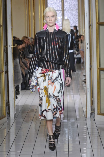 desfiles-balenciaga-parisinverno2011rtw-130