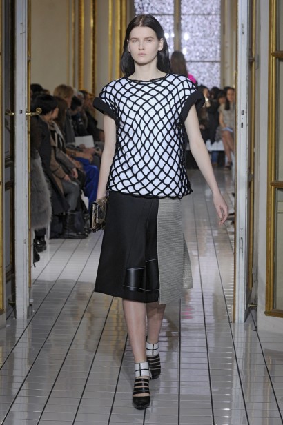 desfiles-balenciaga-parisinverno2011rtw-146