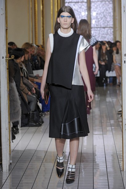 desfiles-balenciaga-parisinverno2011rtw-147