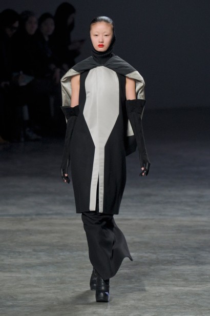 desfiles-rickowens-parisinverno2011rtw-101