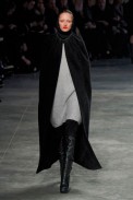 desfiles-rickowens-parisinverno2011rtw-104