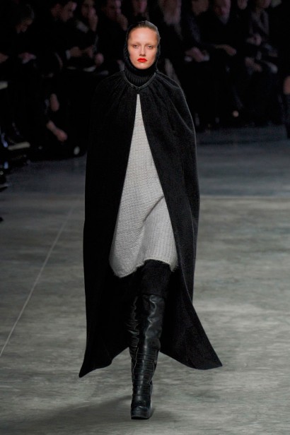 desfiles-rickowens-parisinverno2011rtw-104