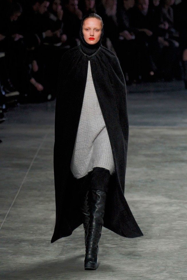 desfiles-rickowens-parisinverno2011rtw-104