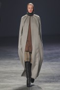 desfiles-rickowens-parisinverno2011rtw-106