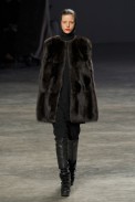 desfiles-rickowens-parisinverno2011rtw-108