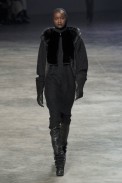 desfiles-rickowens-parisinverno2011rtw-112