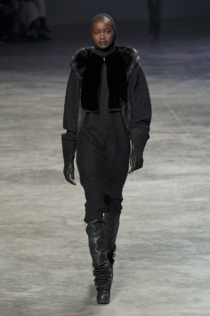 desfiles-rickowens-parisinverno2011rtw-112