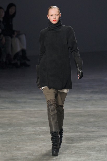 desfiles-rickowens-parisinverno2011rtw-113