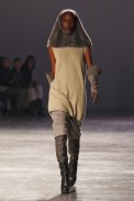 desfiles-rickowens-parisinverno2011rtw-116