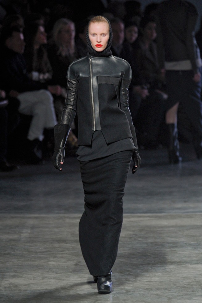 desfiles-rickowens-parisinverno2011rtw-129